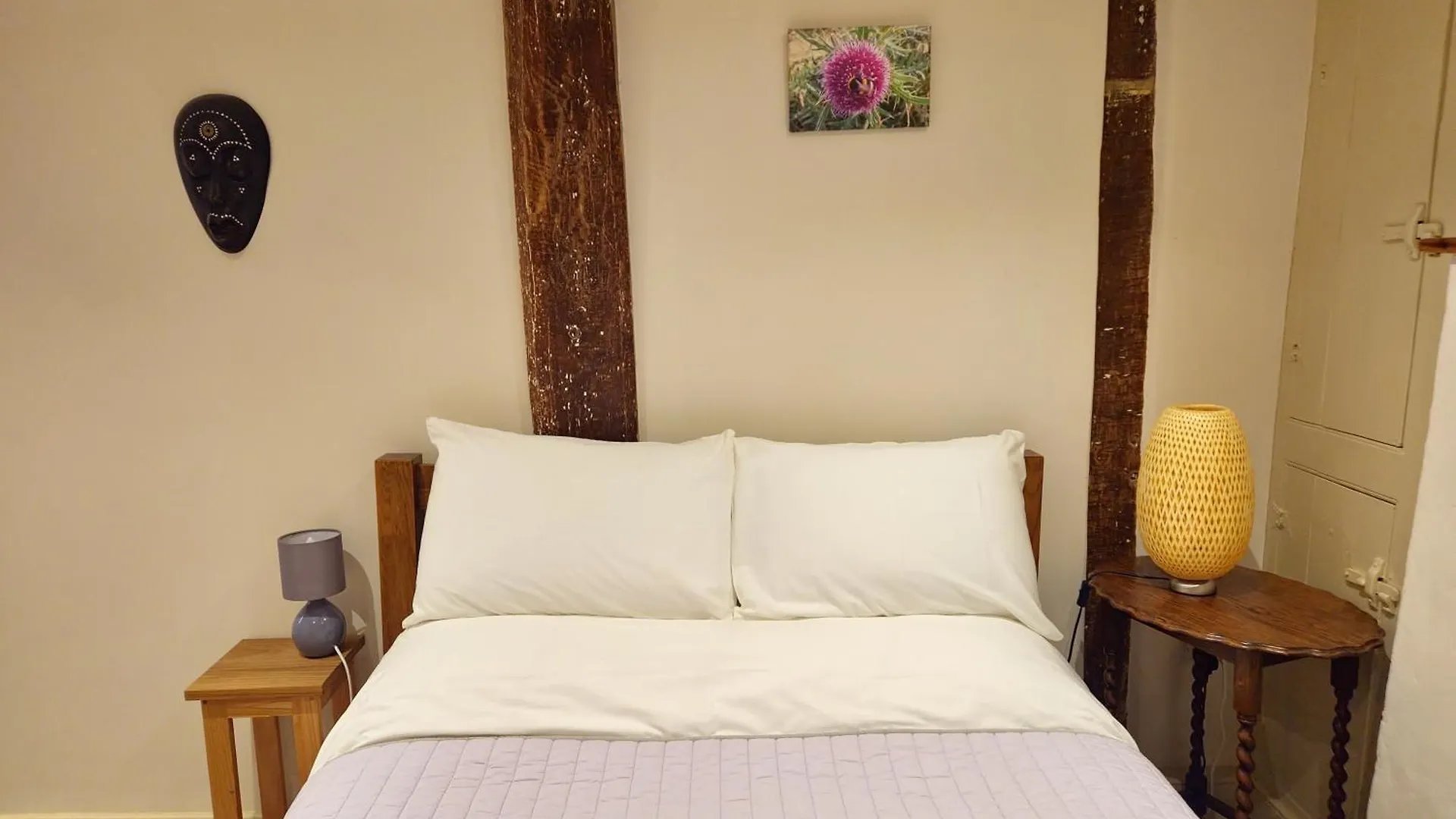 Apartment Central Gloucester Self-Catering Flat - A Hidden Gem