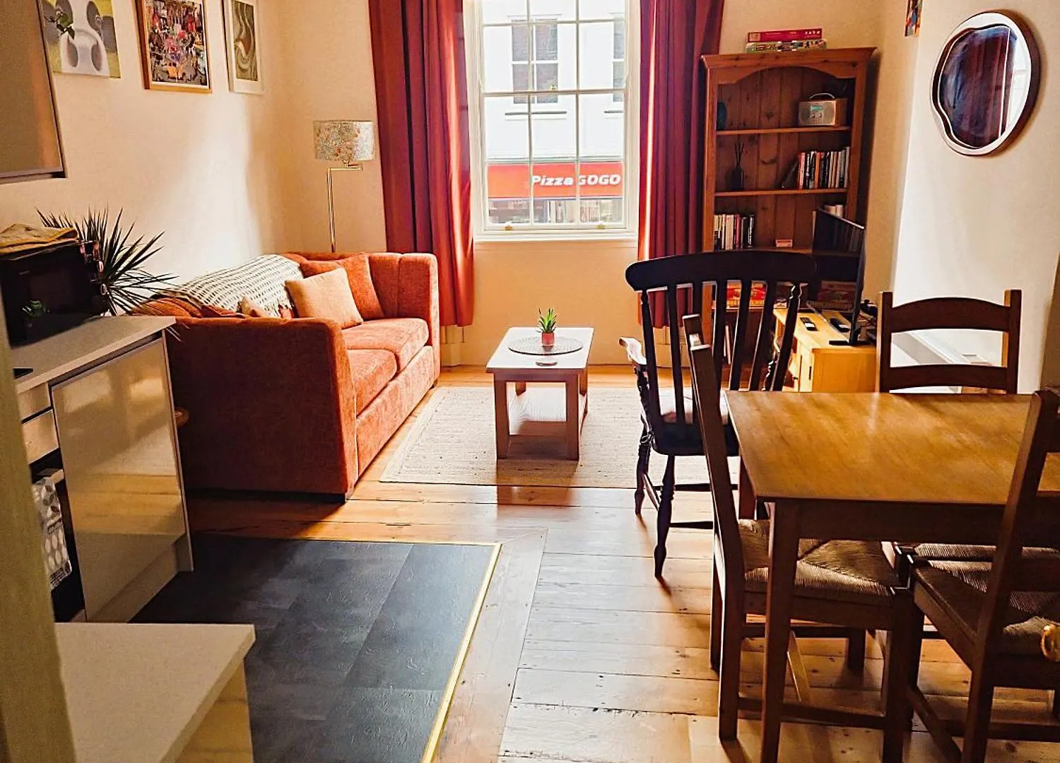 Apartment Central Gloucester Self-Catering Flat - A Hidden Gem
