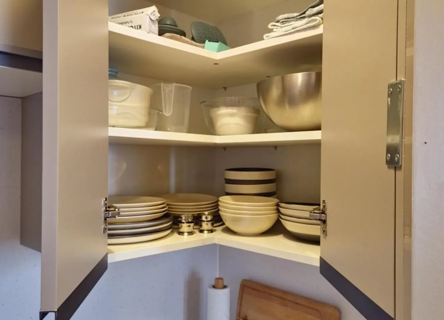 Central Gloucester Self-Catering Flat - A Hidden Gem 0*,